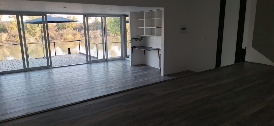 3 Bedroom Property for Sale in Bloemhof North West